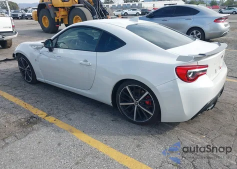 2020 Toyota 86 Gt from USA, damaged, VIN JF1ZNAE13L9751079